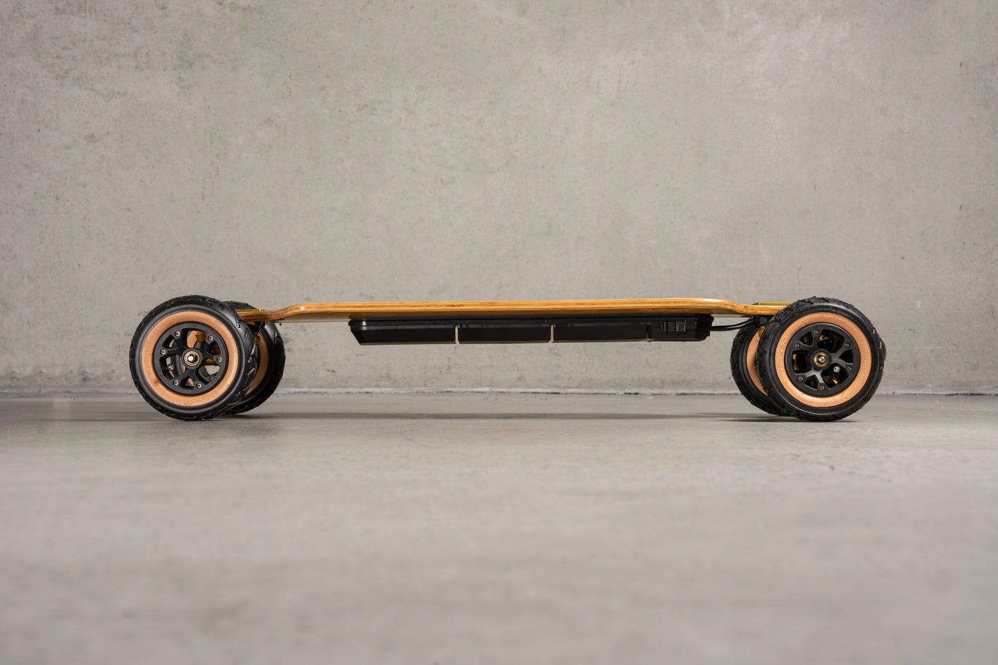 Bamboo GTR AT