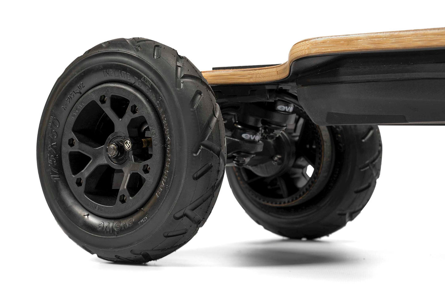 Patinete Electrico Bamboo GTR Serie 2 2en1 - Skate Eléctrico - Longboard Eléctrico - Evolve Skateboards EspañaElectric SkateboardsEvolve Skateboards EspañaEvolve Skateboards EspañaPATINETE ELECTRICO POTENTECaguama 85mm Violetas